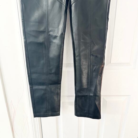 Wilfred Aritzia Rebel Black Faux Leather High Rise Straight Tapered Pants 8 - Picture 4 of 10